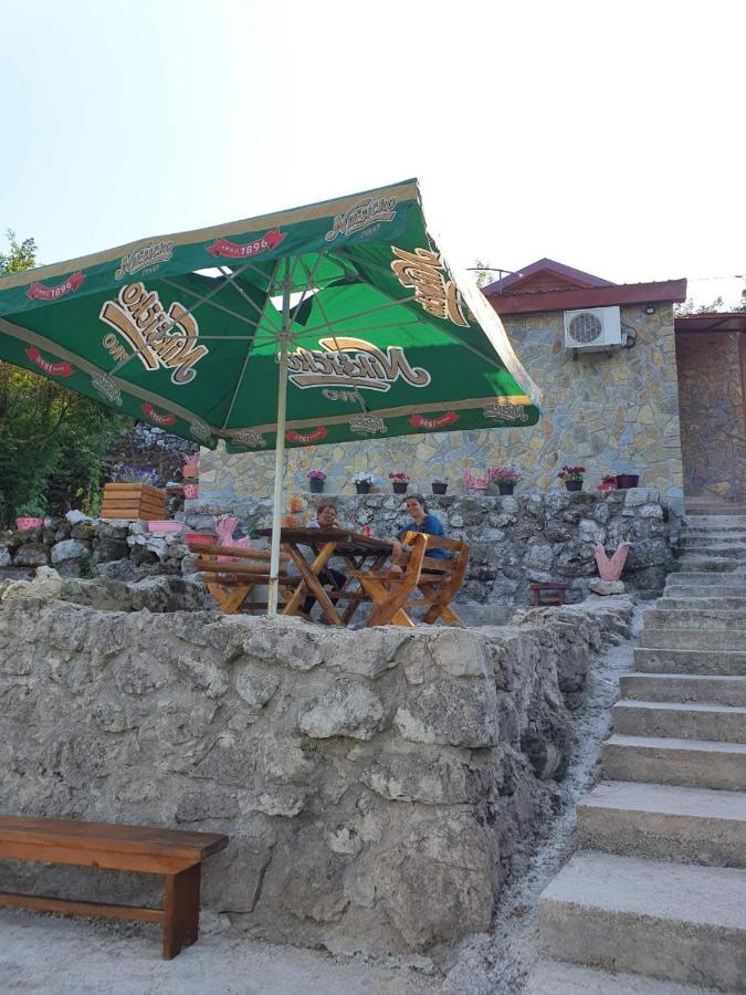 Mali Raj Apartmani Cetinje Dış mekan fotoğraf